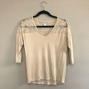 ⭐️FINAL SALE⭐️ Charming Charlie Tan Blouse Lace